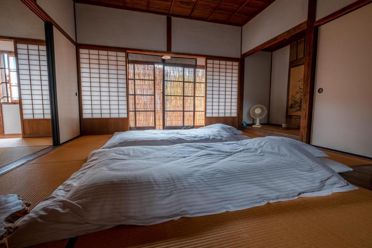 Вилла Japan'S Oldest Remaining Company Housing Asago Экстерьер фото