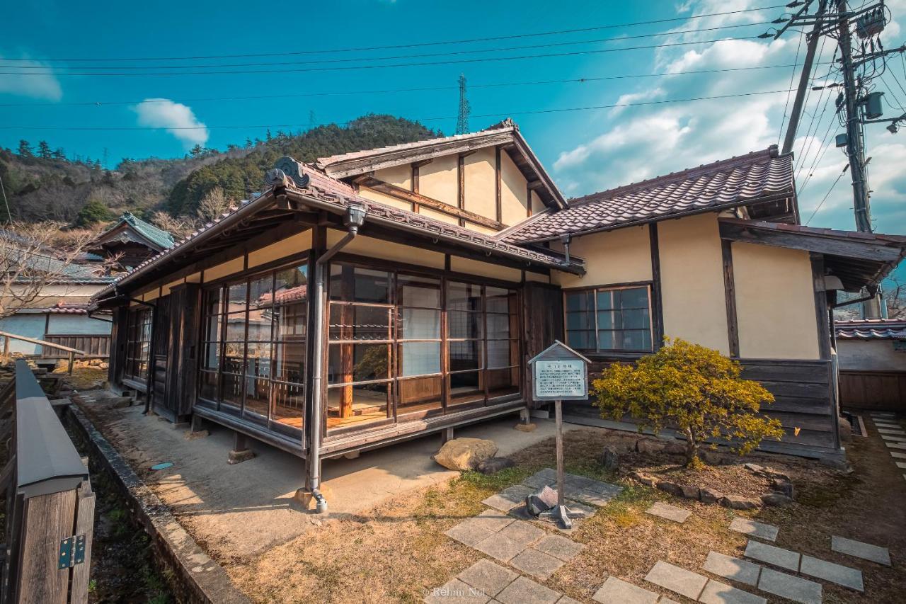Вилла Japan'S Oldest Remaining Company Housing Asago Экстерьер фото