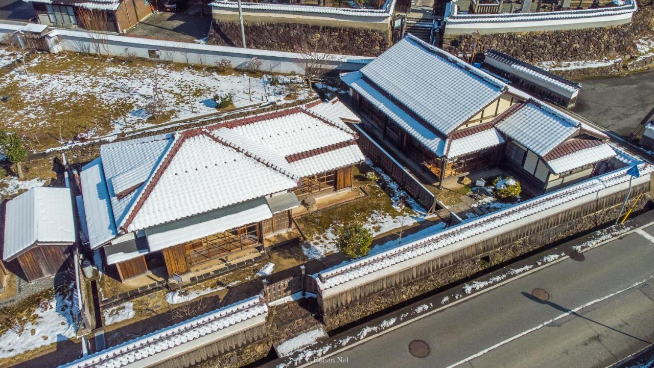 Вилла Japan'S Oldest Remaining Company Housing Asago Экстерьер фото