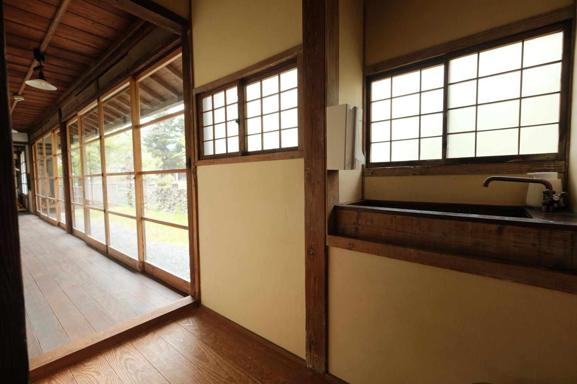 Вилла Japan'S Oldest Remaining Company Housing Asago Экстерьер фото
